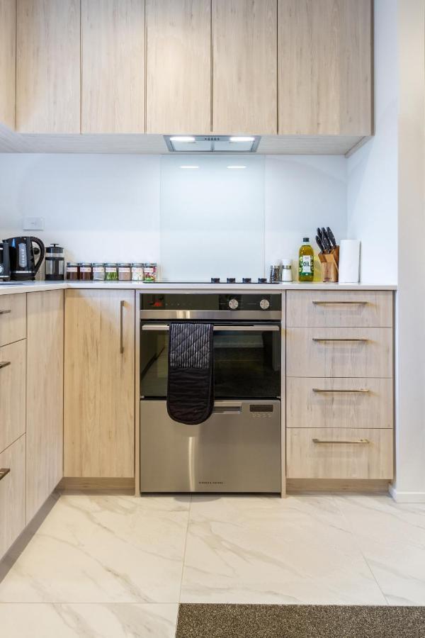 In The Heart Of It All: 2 Bed Cbd Townhouse Christchurch Dış mekan fotoğraf